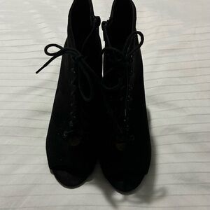 Elegant Black Lace-Up Ankle Boots